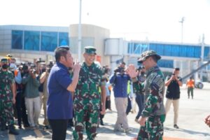 Panglima TNI Jenderal Andika Perkasa Ucapkan Terimakasih Pada Herman Deru Latgabma Super Garuda Shield 200 di Sumsel Berjalan Lancar