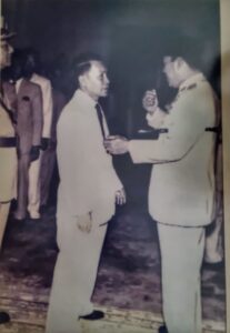 Mayor Jenderal TNI H. DR. Dr. R. Soeharto Sastrosoeyoso Resmi Menjadi Pahlawan Nasional