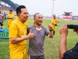 Perkuat Silaturahmi Pj Bupati Apriyadi “Merumput” Ikuti Muba Fourfeo Cup 2023